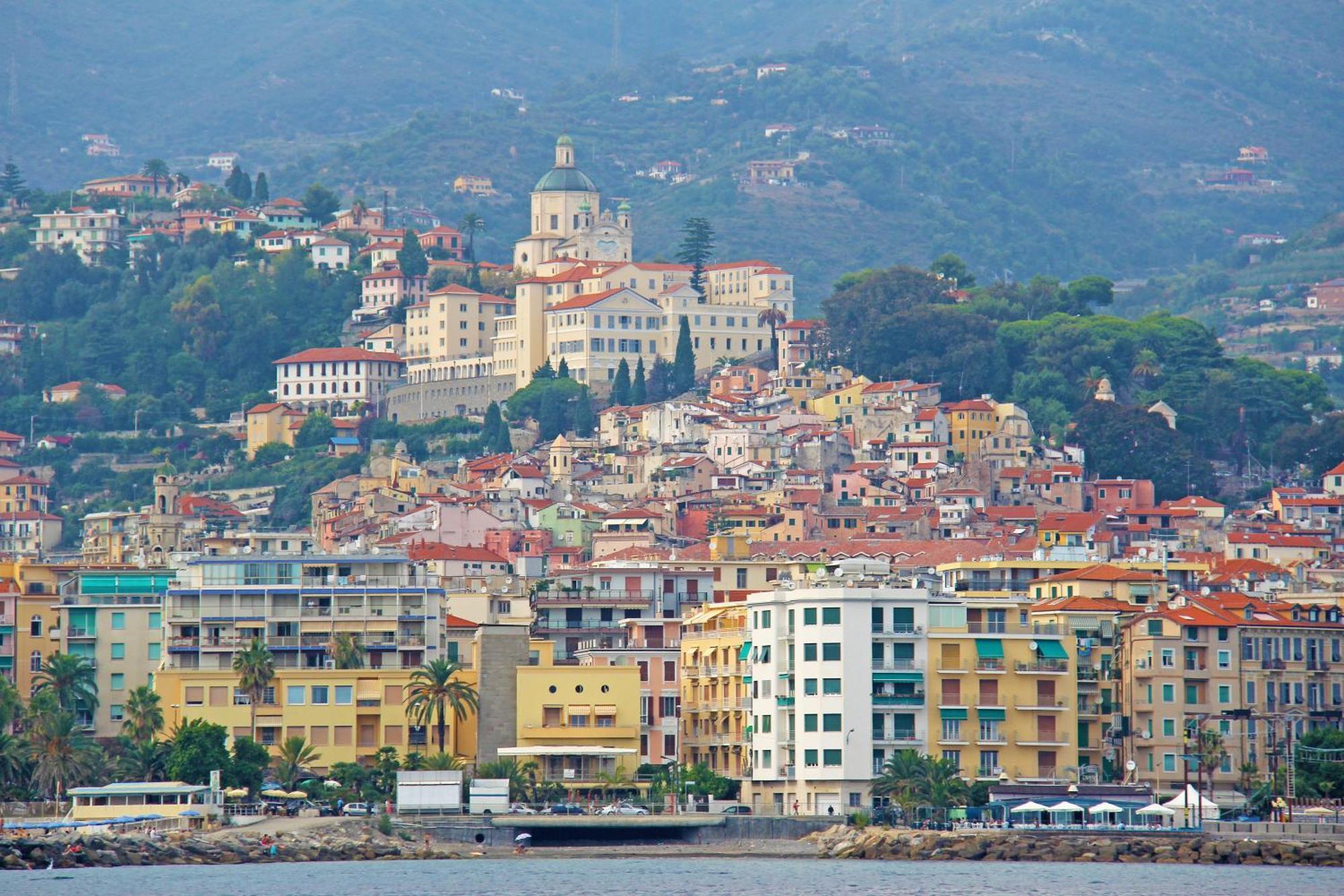 Caratteristico Appartamento In Centro - Happy Rentals Sanremo Exterior foto